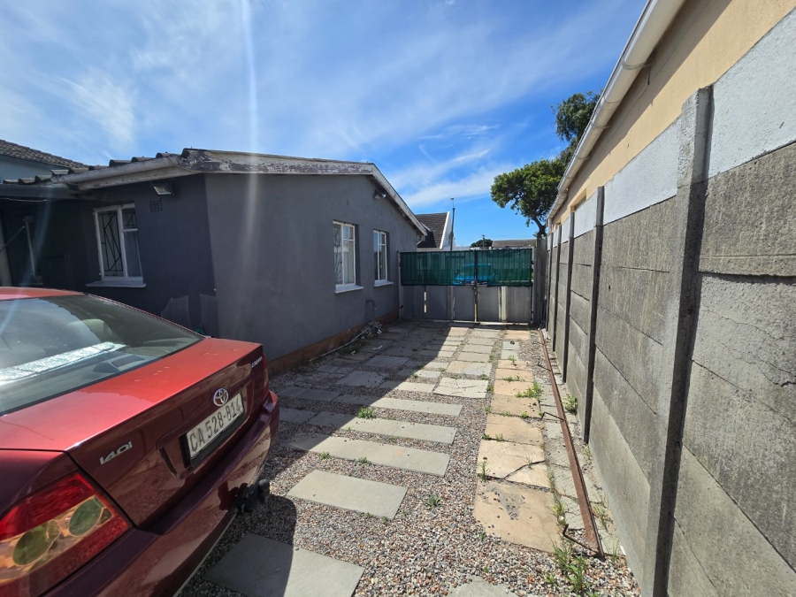 3 Bedroom Property for Sale in Primrose Park Western Cape